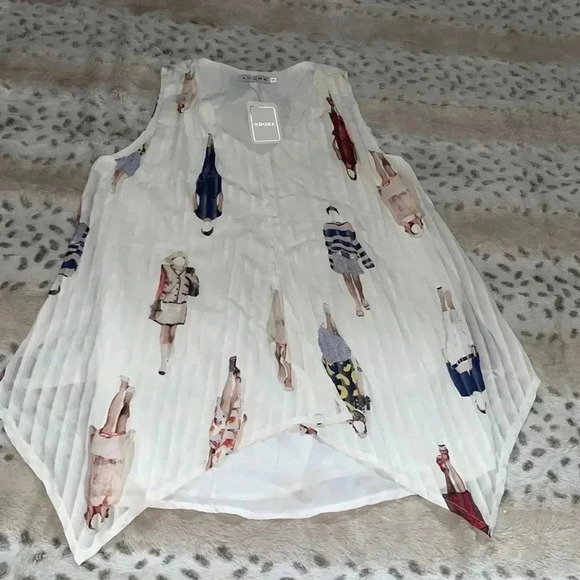 Adore Tops - NWT Adore Blouse